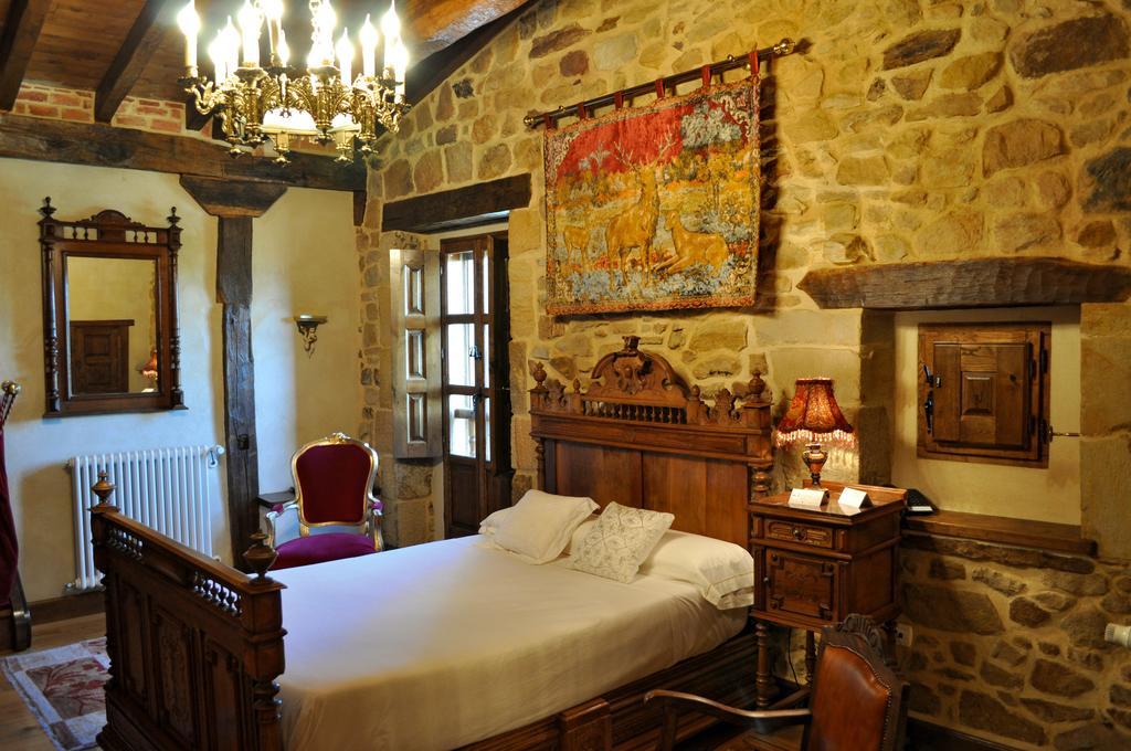 Palacio De Trasvilla Escobedo Kamer foto