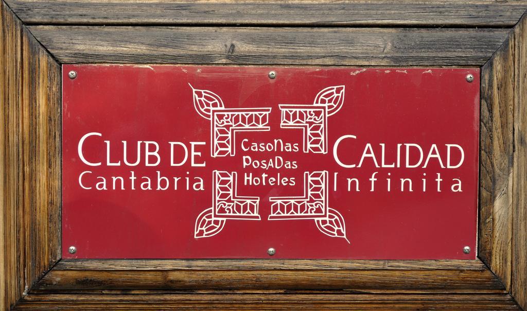 Palacio De Trasvilla Escobedo Buitenkant foto
